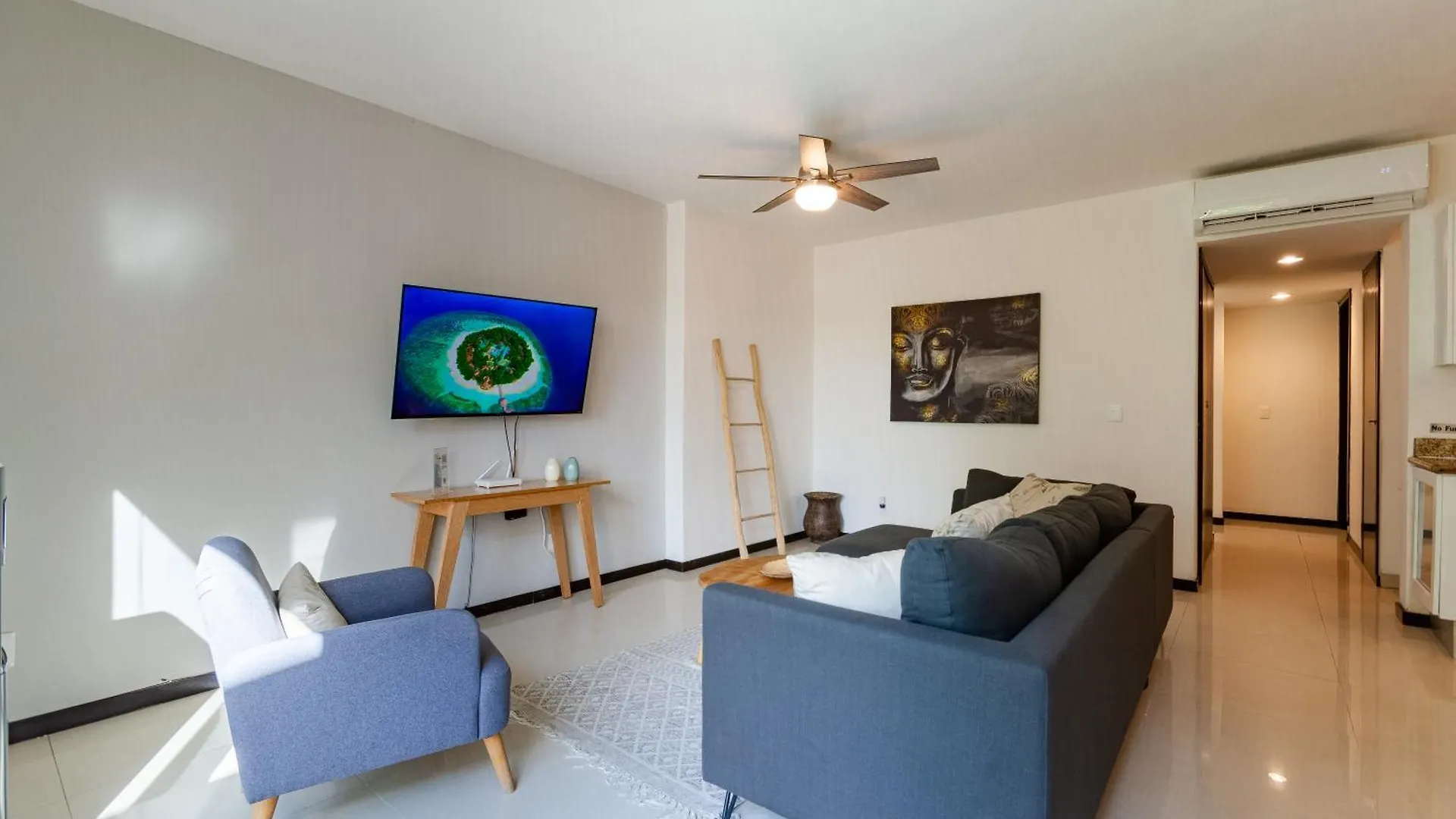 Via Tendenza Condos Apartment