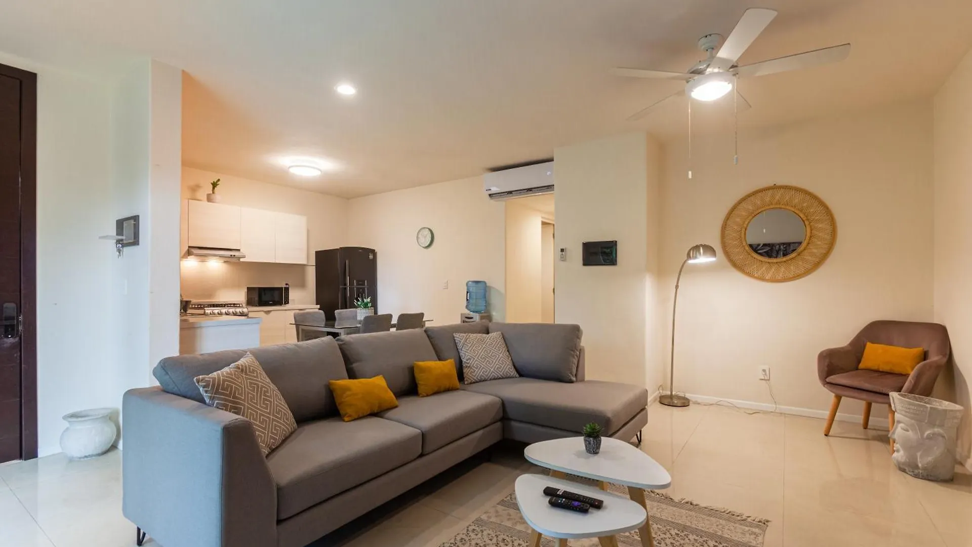 Apartment Via Tendenza Condos