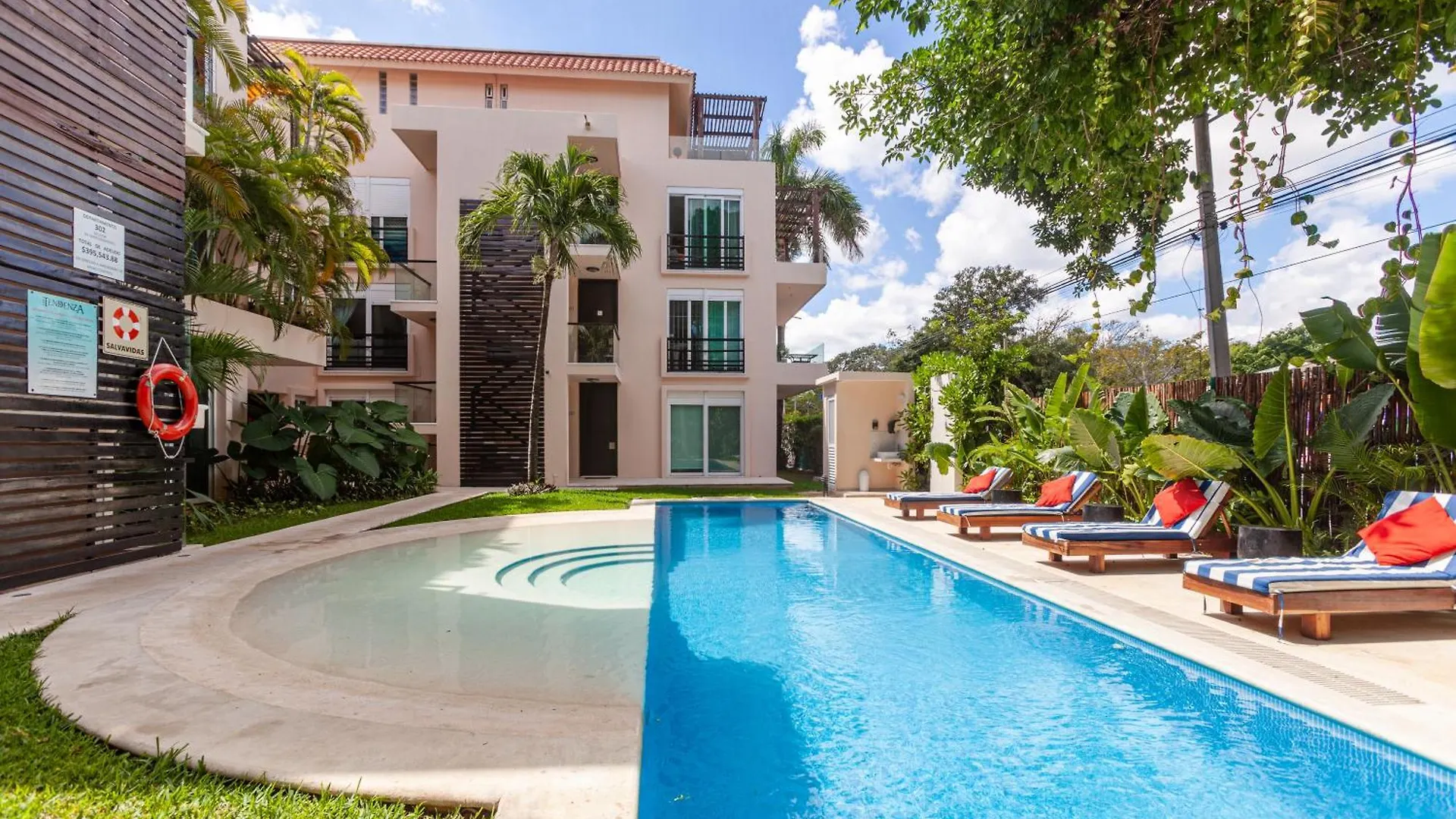 Via Tendenza Condos 0*, Playa del Carmen